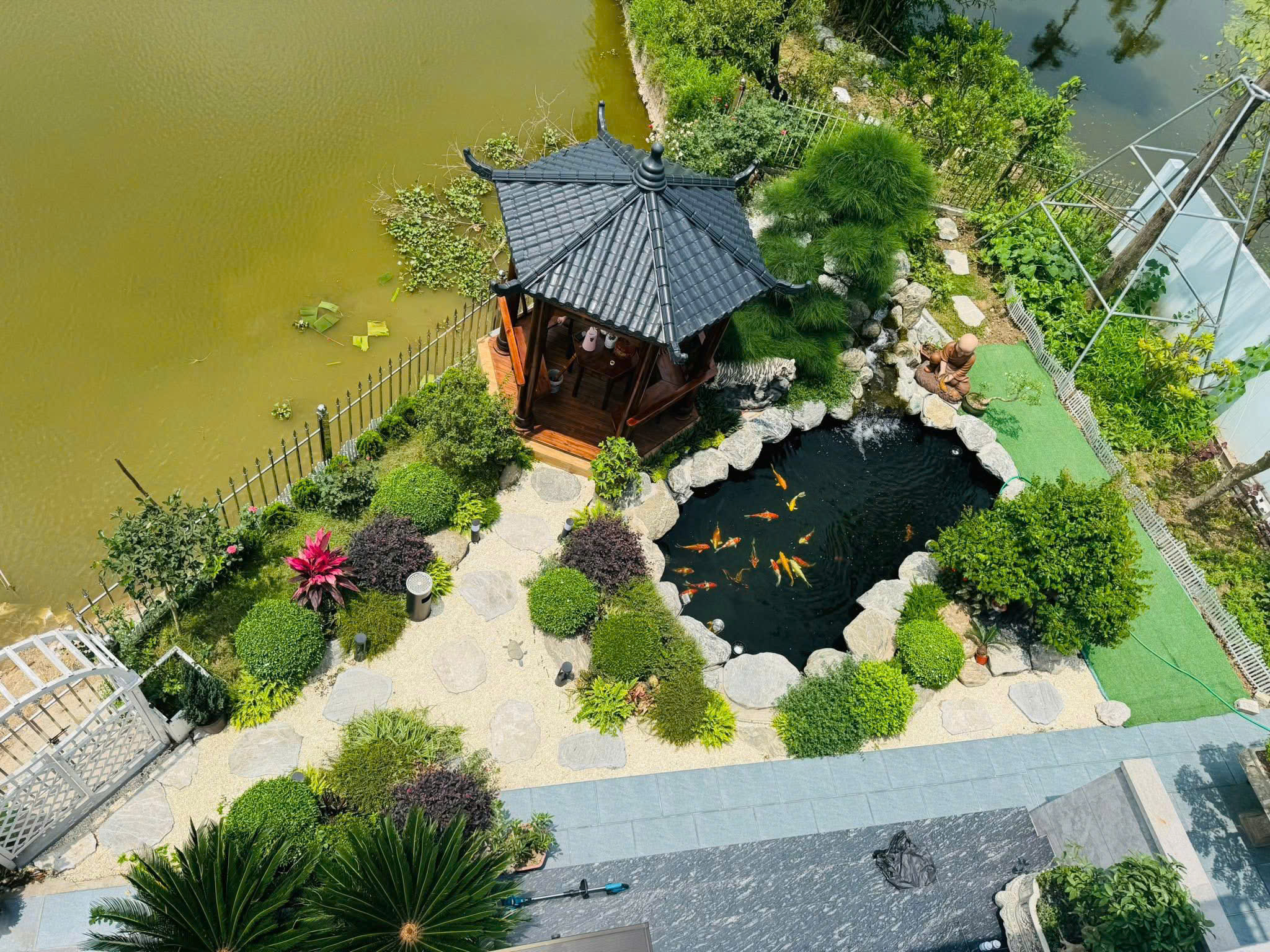 Sân vườn hoàn thiện - Nam Phương